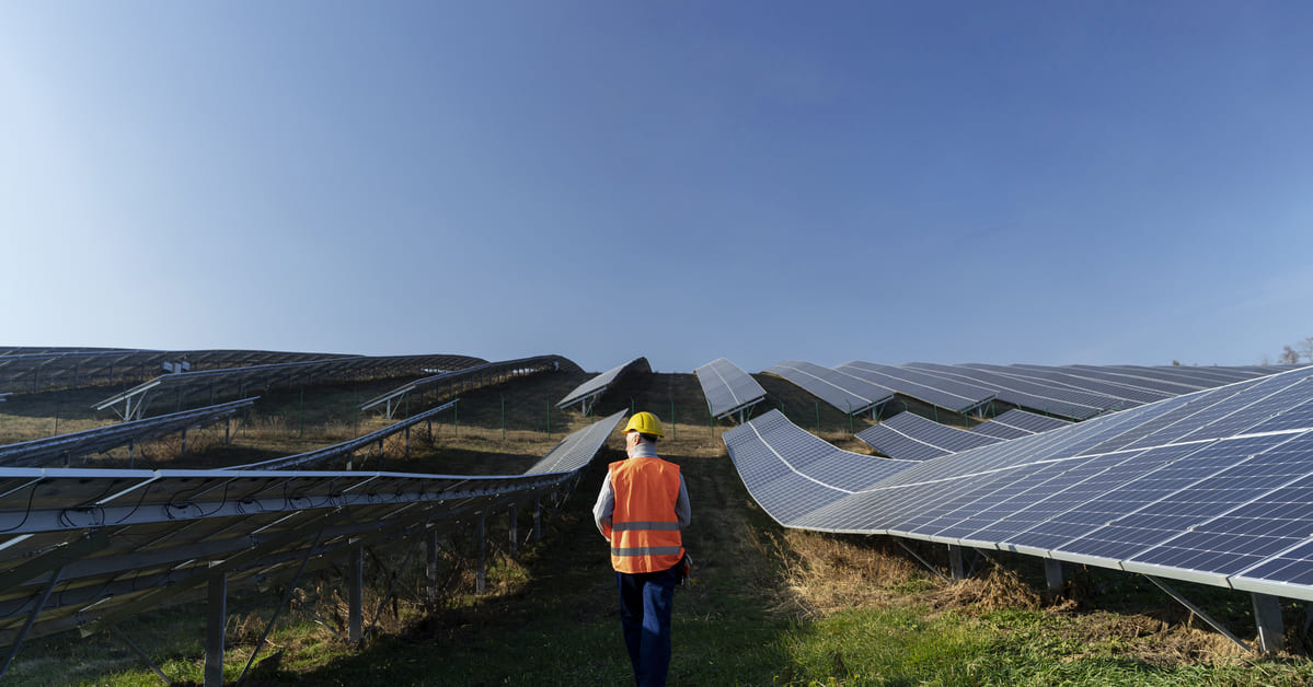 Sistemas solares fotovoltaicos en cartago y norte del valle Sistemas solares fotovoltaicos